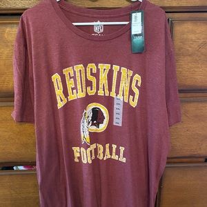 NWT Washington Redskins tee shirt